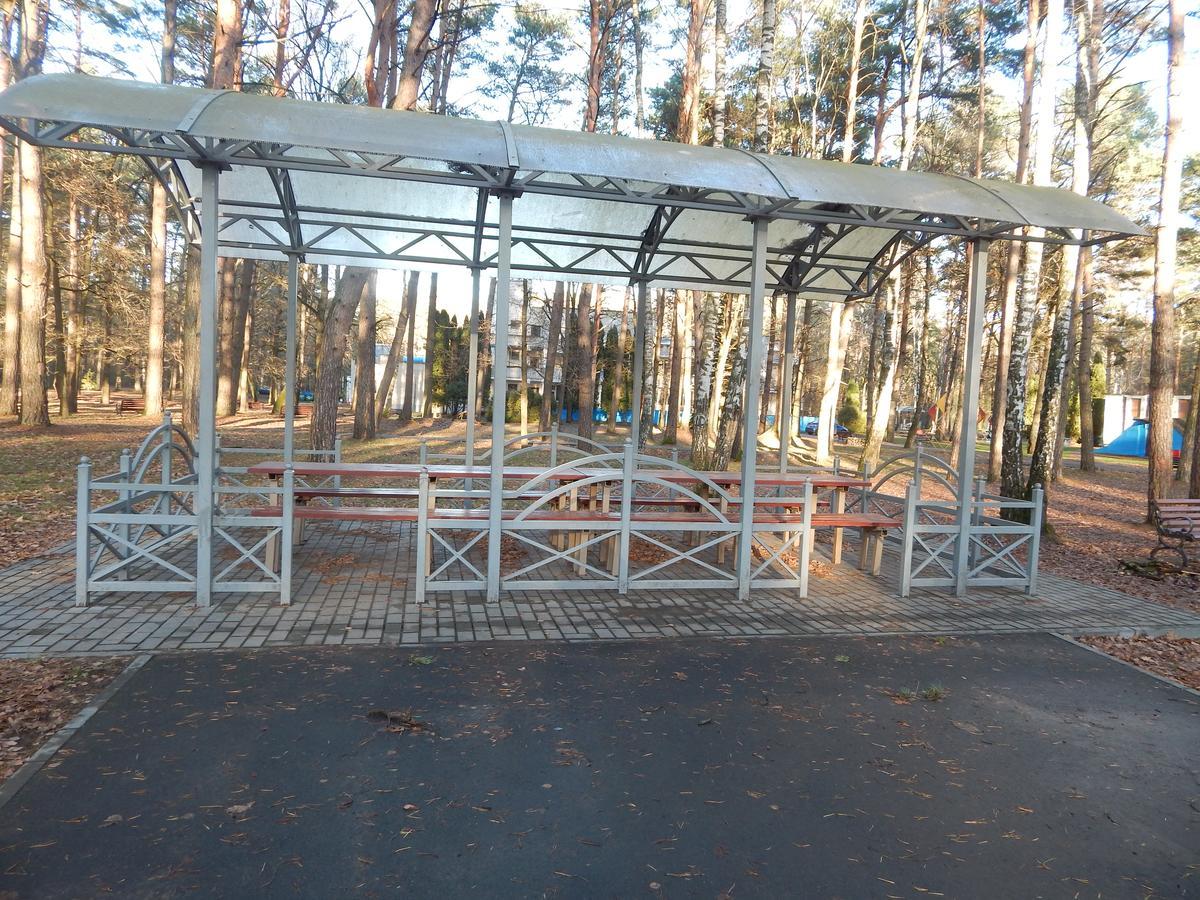 Отель Kupalinka Гродно Экстерьер фото