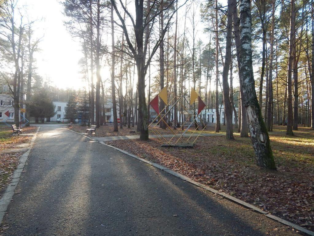 Отель Kupalinka Гродно Экстерьер фото