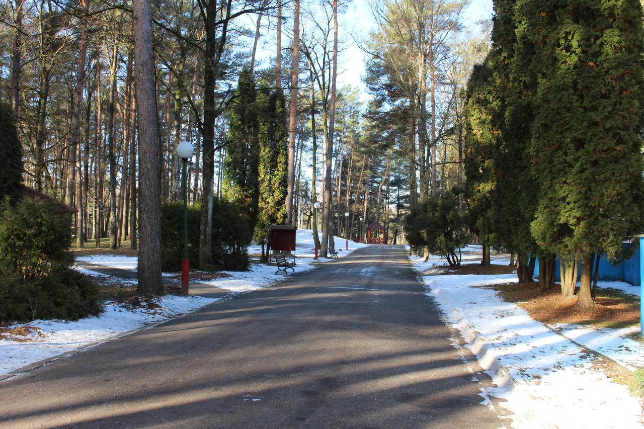 Отель Kupalinka Гродно Экстерьер фото